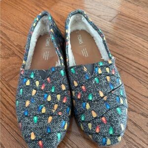 TOMS women' Festive Multicolor Slippers